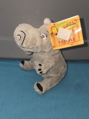 Gloria The Hippo Madagascar Plush 2005 Russ Dreamworks